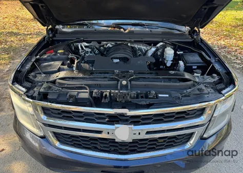 2018 Chevrolet Suburban K1500 Lt z USA, uszkodzony, nr VIN 1GNSKHKC9JR124975